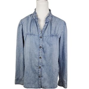 Billy T Split V-neck will button chambray long-sleeved top. Size S